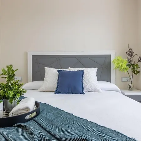 Homes & Go Mas D'en Gran Камбрильс
